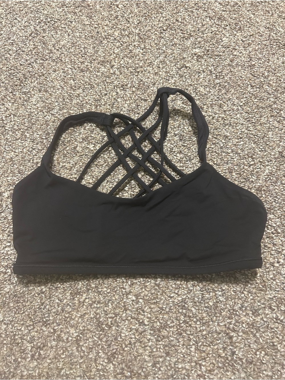 Lululemon 8 Black Free To Be Wild Criss Cross Strap Workout Bralette Athletic